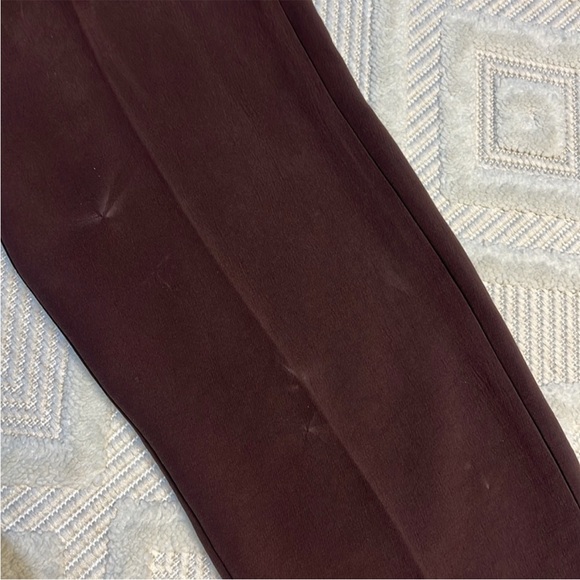 Aritzia -The Effortless Pant Crepette - Picture 4 of 8